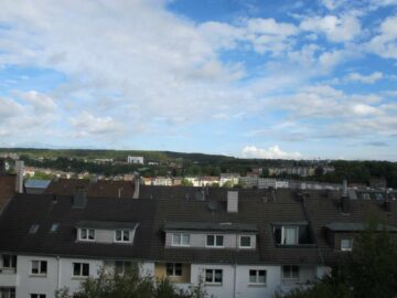 ***Meine erste eigene Wohnung mit tollem Weitblick***Zentral und Grün***, 42287 Wuppertal, Etagenwohnung